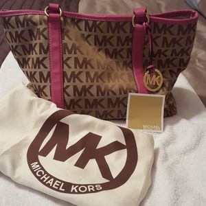 Michael Kors large signature tote